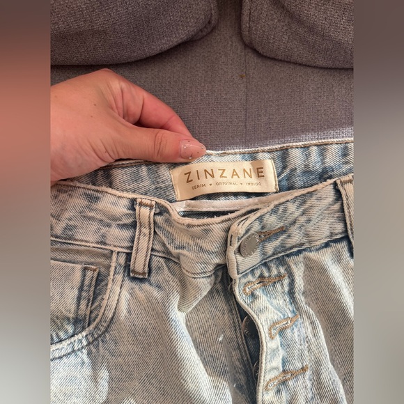 High waisted denim shorts - Picture 1 of 3